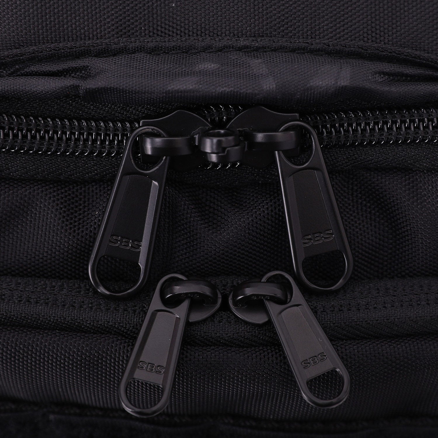 Aerolite 40x20x25 Ryanair Maximum Size Tactical Backpack Eco-Friendly Shower-Resistant Cabin Luggage Camping Hiking Trekking 20L Approved Travel Carry On Flight Rucksack with 10 Year Warranty - Aerolite UK