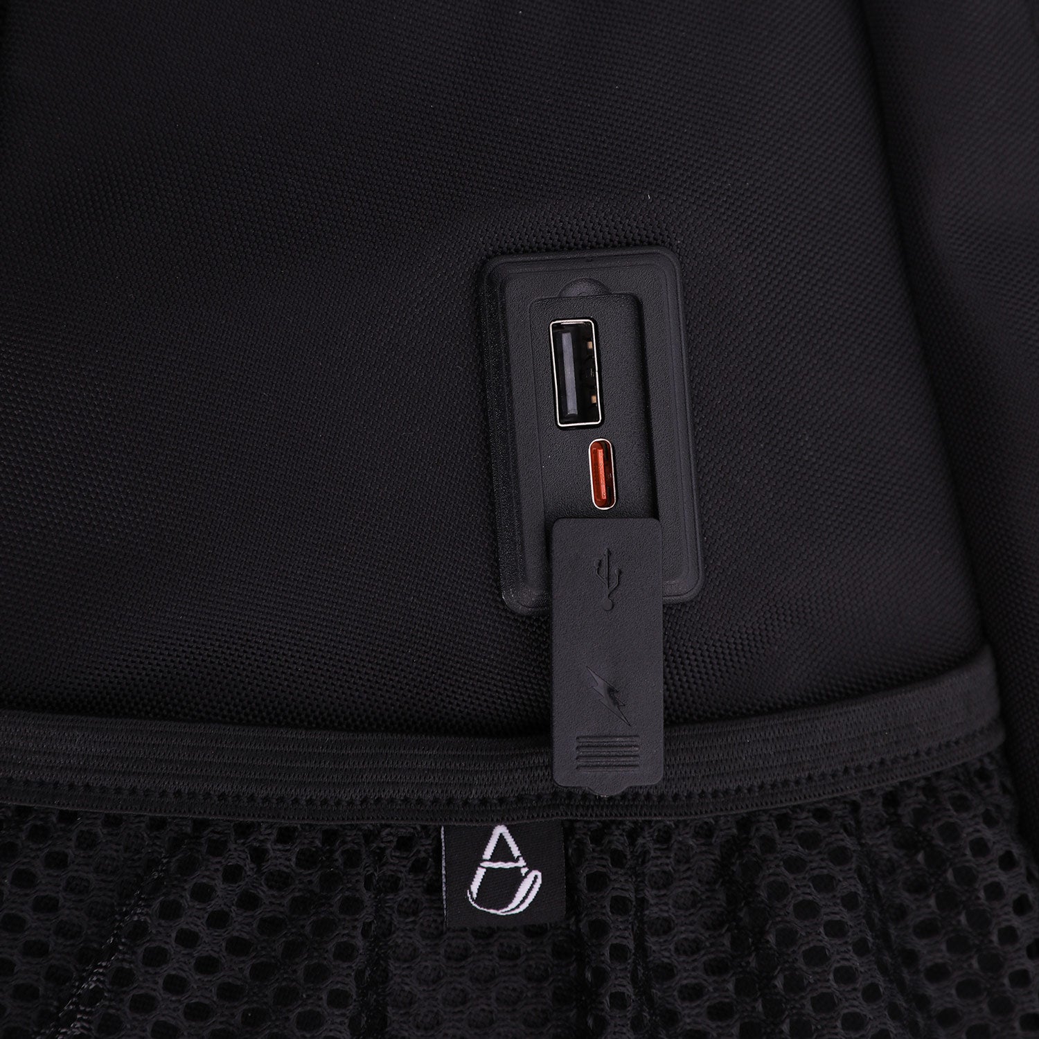 Aerolite 40x20x25 Ryanair Maximum Size Tactical Backpack Eco-Friendly Shower-Resistant Cabin Luggage Camping Hiking Trekking 20L Approved Travel Carry On Flight Rucksack with 10 Year Warranty - Aerolite UK